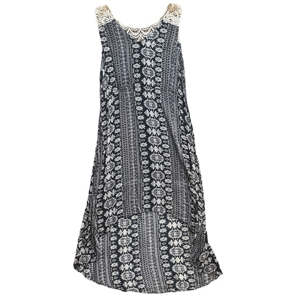 Red Ranch Western Style High Low Sun Dress with Crochet Detail - Medium - Picture 6 of 8